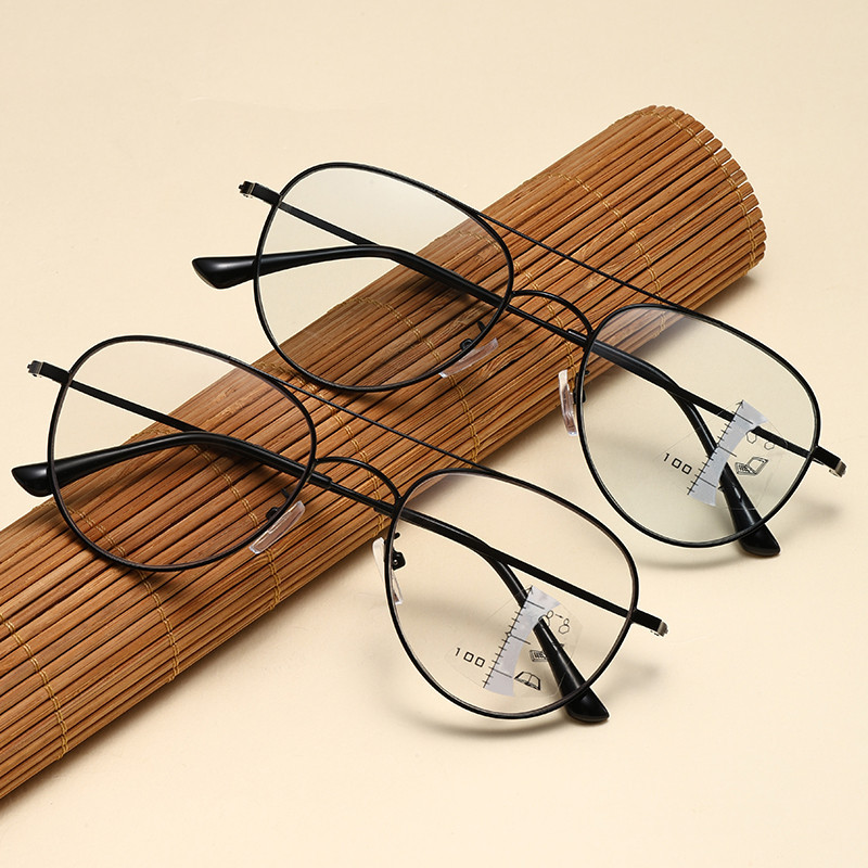 Durable Photochromic Blue Light Blocking Glasses Progressive Multifocal Presbyopic Glasses