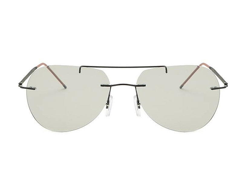 Photochromic Polarized Sunglasses